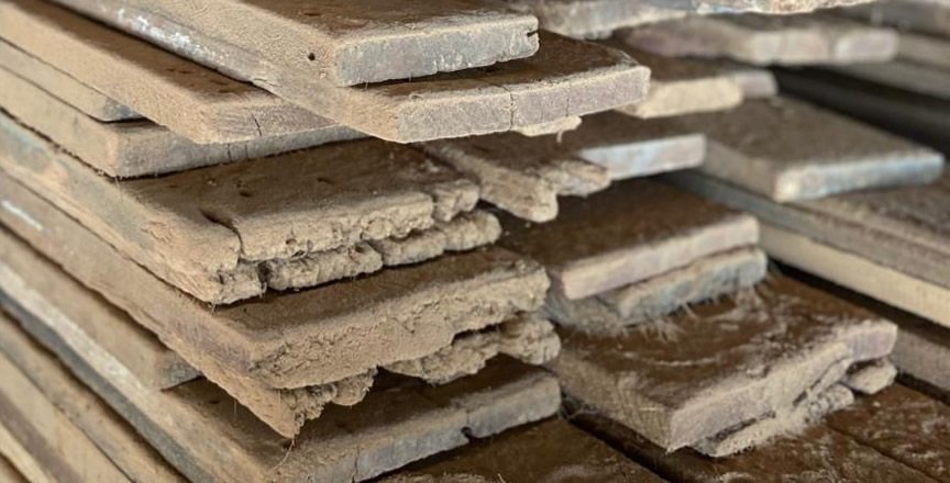 imagem Vantagens da Madeira de Demoli&ccedil;&atilde;o